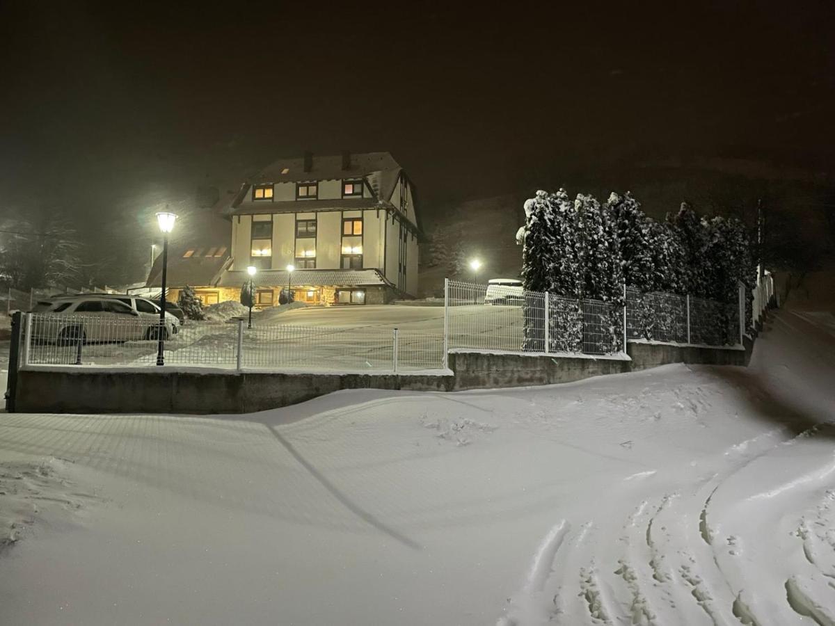 Villa Mramor Brzeće Exteriör bild