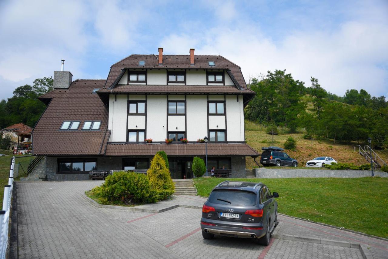 Villa Mramor Brzeće Exteriör bild