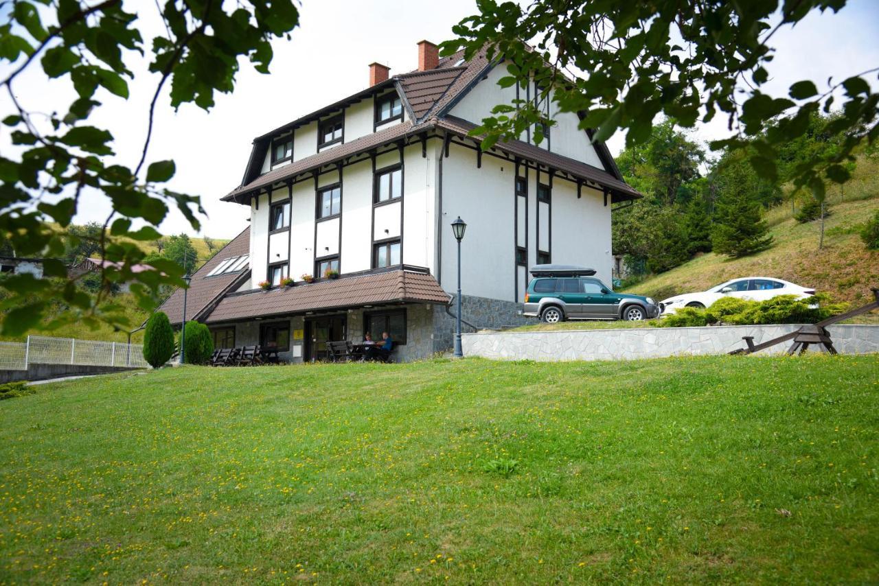 Villa Mramor Brzeće Exteriör bild